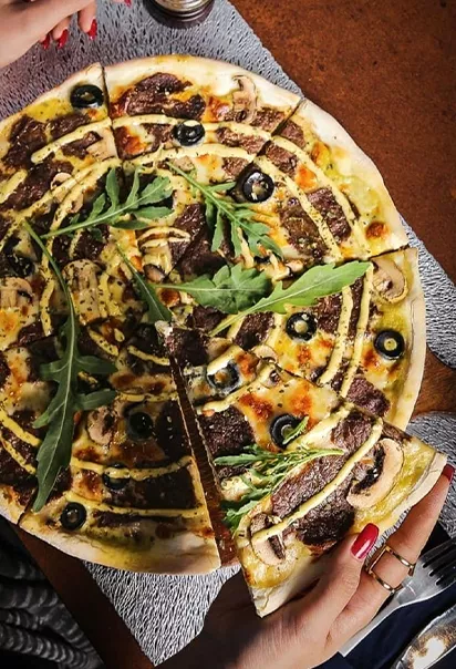 پیترا استیک با سس گوجه