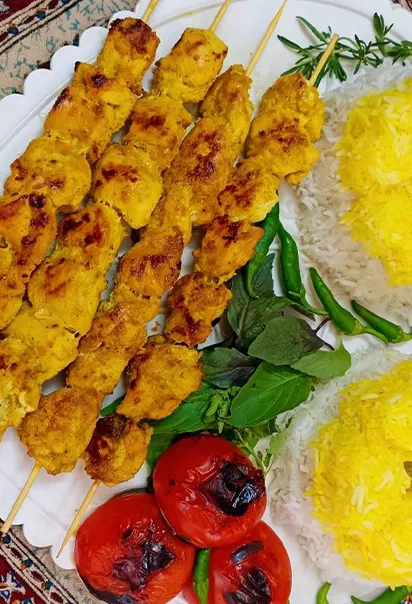 جوجه کباب زعفرانی و قارچ کبابی